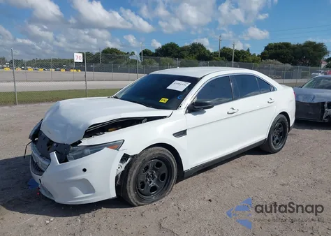 2014 Ford Police Interceptor z USA, uszkodzony, nr VIN 1FAHP2L87EG168265